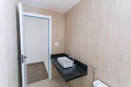 Apartamento à venda com 90m², 3 quartos e 2 vagas Apartamento à venda com 90m², 3 quartos e 2 vagasBanheiro da Suíte
