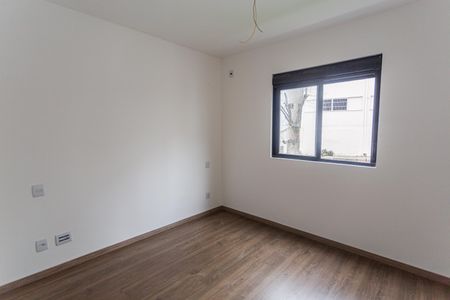 Apartamento à venda com 90m², 3 quartos e 2 vagas Apartamento à venda com 90m², 3 quartos e 2 vagasSuíte