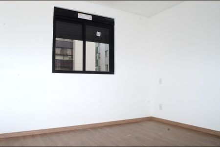 Apartamento à venda com 175m², 3 quartos e 2 vagasQuarto