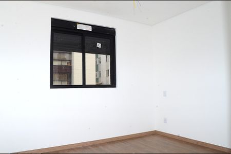 Apartamento à venda com 175m², 3 quartos e 2 vagasQuarto