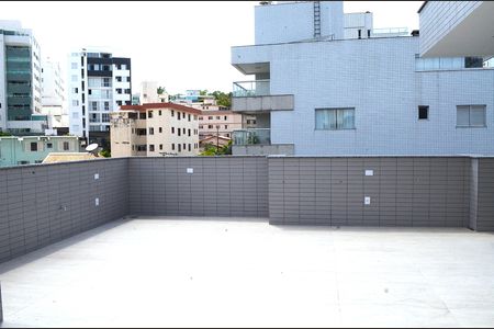 Apartamento à venda com 175m², 3 quartos e 2 vagasCobertura