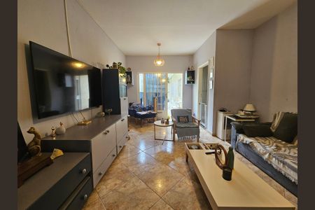 Sala de casa à venda com 3 quartos, 238m² em Santo Amaro, São Paulo