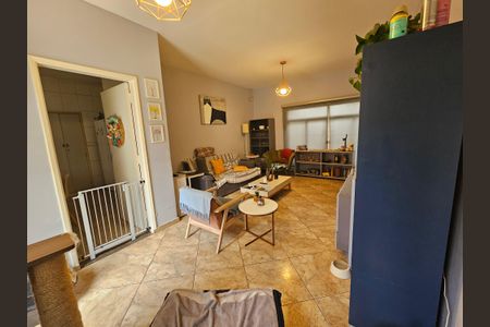 Sala de casa à venda com 3 quartos, 238m² em Santo Amaro, São Paulo