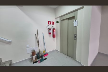 Apartamento à venda com 66m², 2 quartos e 1 vagaElevador