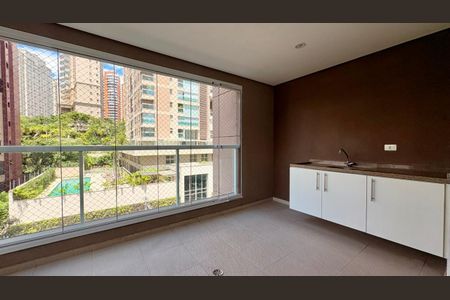 Apartamento à venda com 2 quartos, 71m² em Jardim Fonte do Morumbi, São Paulo