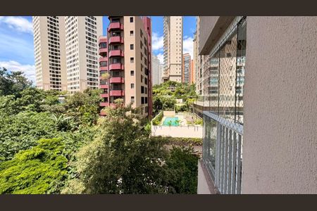 Apartamento à venda com 2 quartos, 71m² em Jardim Fonte do Morumbi, São Paulo