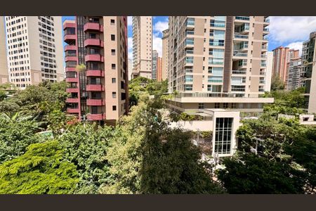 Apartamento à venda com 2 quartos, 71m² em Jardim Fonte do Morumbi, São Paulo