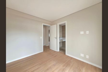 Apartamento à venda com 240m², 3 quartos e 3 vagasQuarto Suíte 2