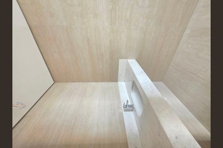 Apartamento à venda com 240m², 3 quartos e 3 vagasSuite 2