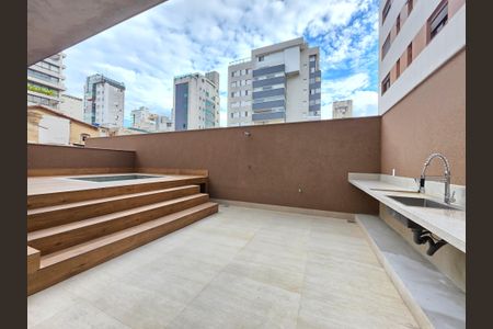 Apartamento à venda com 240m², 3 quartos e 3 vagasÁrea privativa 