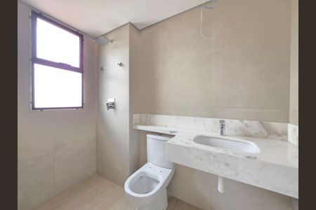 Apartamento à venda com 138m², 3 quartos e 3 vagas Apartamento à venda com 138m², 3 quartos e 3 vagasBanheiro da Suíte 1