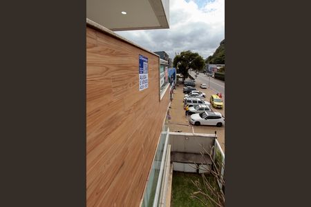 Apartamento à venda com 120m², 3 quartos e 2 vagas Apartamento à venda com 120m², 3 quartos e 2 vagasPlaquinha