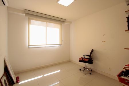 Apartamento à venda com 120m², 3 quartos e 2 vagas Apartamento à venda com 120m², 3 quartos e 2 vagasQuarto 2