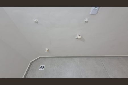 Apartamento à venda com 120m², 2 quartos e 1 vagaÁrea de Serviço