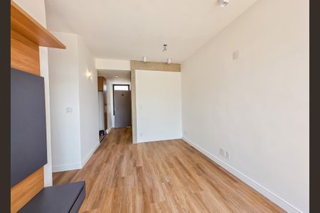 Apartamento para alugar com 2 quartos, 60m² em Vila Alpina, Santo André