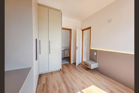 Apartamento para alugar com 60m², 2 quartos e 1 vagaSuíte