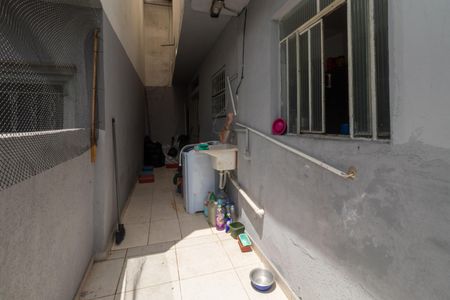 Casa para alugar com 80m², 2 quartos e 5 vagas Casa para alugar com 80m², 2 quartos e 5 vagasÁrea de Serviço