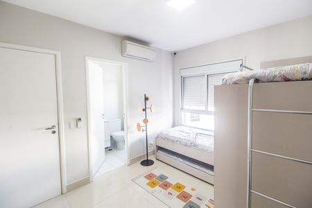 Apartamento para alugar com 196m², 3 quartos e 3 vagas Apartamento para alugar com 196m², 3 quartos e 3 vagasSuíte 2
