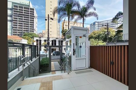 Apartamento à venda com 146m², 3 quartos e 2 vagasEntrada