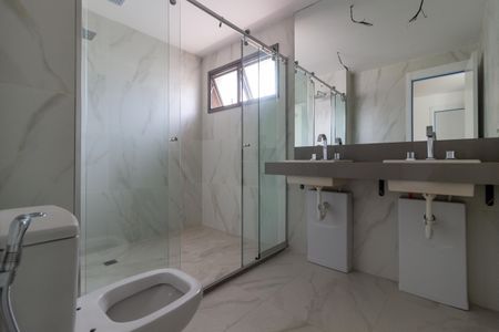 Apartamento à venda com 146m², 3 quartos e 2 vagasBanheiro da Suíte 2