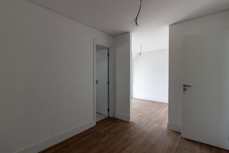 Apartamento à venda com 146m², 3 quartos e 2 vagasSuíte 2