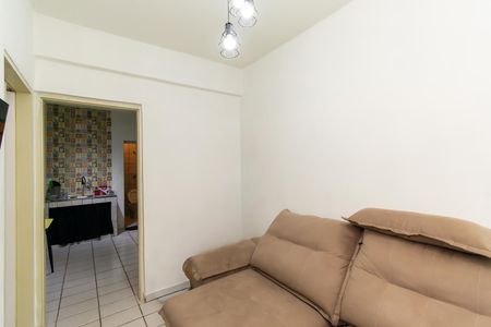 Sala de casa para alugar com 1 quarto, 40m² em Parque Colonial, São Paulo