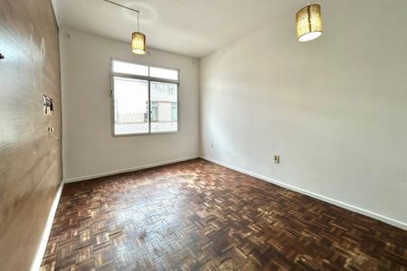 Apartamento para alugar com 90m², 3 quartos e 1 vaga Apartamento para alugar com 90m², 3 quartos e 1 vagaSala