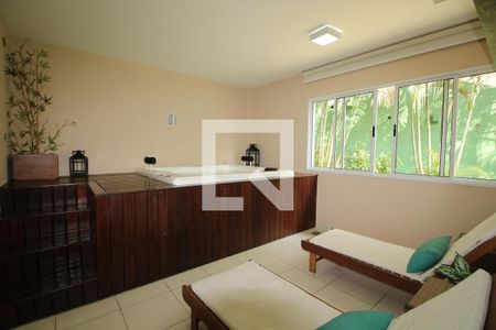 Casa de condomínio à venda com 165m², 5 quartos e 2 vagasÁrea comum