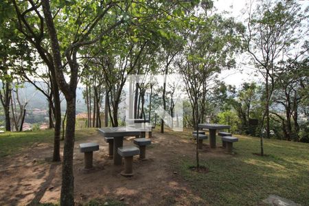 Casa de condomínio à venda com 165m², 5 quartos e 2 vagasÁrea comum