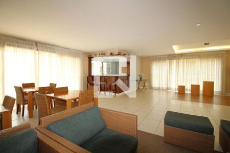 Casa de condomínio à venda com 165m², 5 quartos e 2 vagasÁrea comum