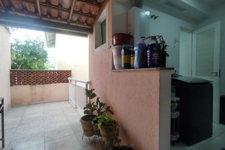 Casa de condomínio à venda com 165m², 5 quartos e 2 vagasÁrea comum