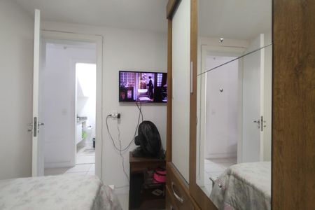 Casa de condomínio à venda com 165m², 5 quartos e 2 vagasQuarto 1