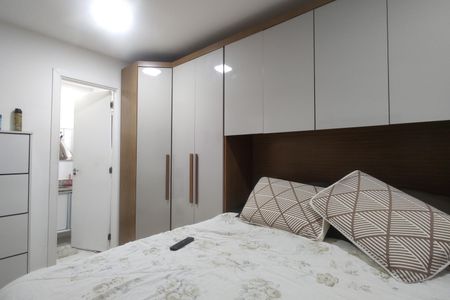 Casa de condomínio à venda com 165m², 5 quartos e 2 vagasQuarto 3 - Suíte