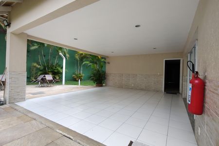 Casa de condomínio à venda com 165m², 5 quartos e 2 vagasÁrea comum