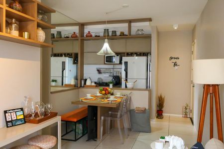 Sala de apartamento à venda com 2 quartos, 62m² em Todos Os Santos, Rio de Janeiro