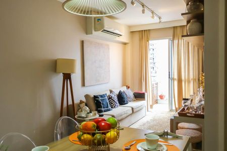 Apartamento à venda com 62m², 2 quartos e 1 vagaSala