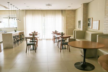 Apartamento à venda com 62m², 2 quartos e 1 vagaÁrea comum - Salão de festas