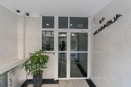 Apartamento para alugar com 70m², 2 quartos e sem vaga Apartamento para alugar com 70m², 2 quartos e sem vagaHall de entradaFachada