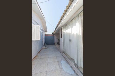 Casa à venda com 120m², 3 quartos e 3 vagasFachada