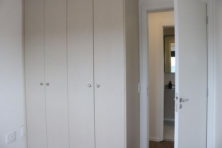 Apartamento à venda com 47m², 2 quartos e 1 vagaQuarto 1