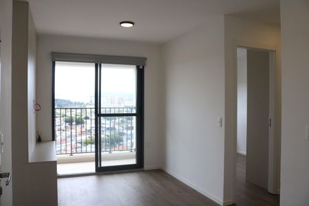 Sala de apartamento para alugar com 2 quartos, 47m² em Vila Anastácio, São Paulo