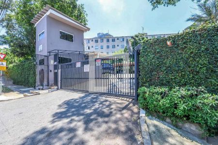 Apartamento para alugar com 50m², 2 quartos e sem vagaFachada e portaria