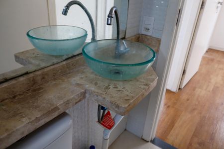 Apartamento à venda com 42m², 2 quartos e sem vagaBanheiro