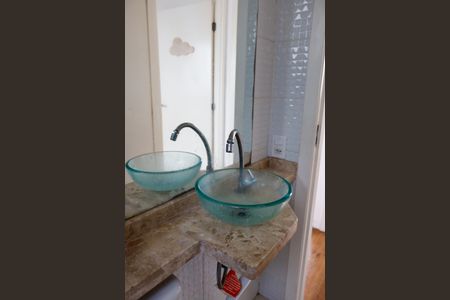 Apartamento à venda com 42m², 2 quartos e sem vagaBanheiro