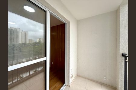 Apartamento para alugar com 36m², 2 quartos e sem vagaSacada