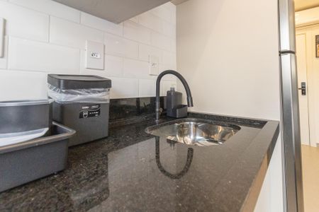 Studio para alugar com 27m², 1 quarto e sem vaga Studio para alugar com 27m², 1 quarto e sem vagaCozinha