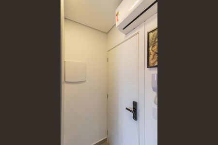 Studio para alugar com 27m², 1 quarto e sem vaga Studio para alugar com 27m², 1 quarto e sem vagaEntrada