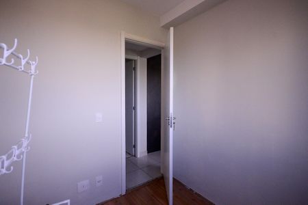 Quarto 1  de apartamento para alugar com 2 quartos, 36m² em Parque Fongaro, São Paulo