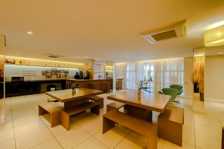 Apartamento à venda com 100m², 2 quartos e 2 vagasÁrea comum