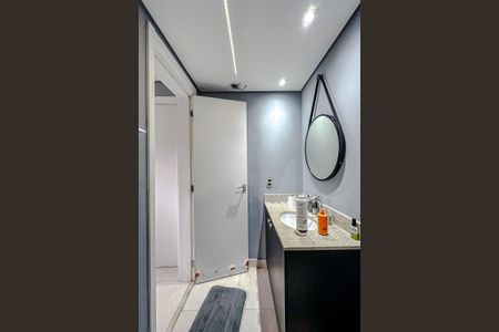 Apartamento à venda com 100m², 2 quartos e 2 vagas Apartamento à venda com 100m², 2 quartos e 2 vagasBanheiro da Suíte 2